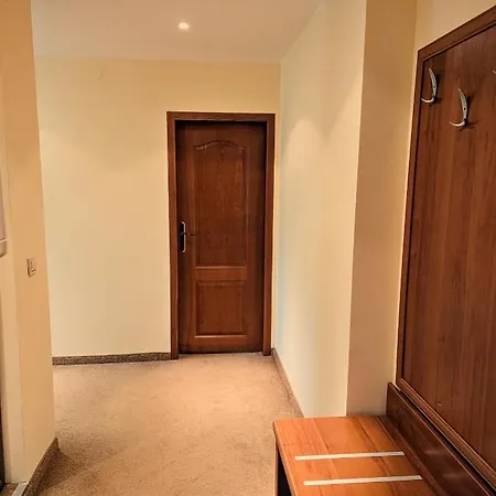 アパート Great View Near Gondola バンスコ